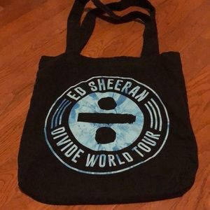 Ed Sheeran divide tote!